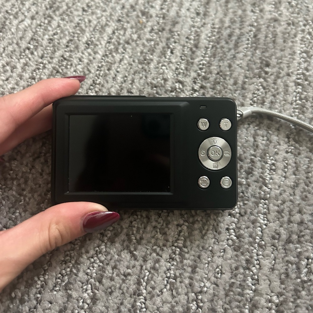 Digital camera - Picture 3 of 4